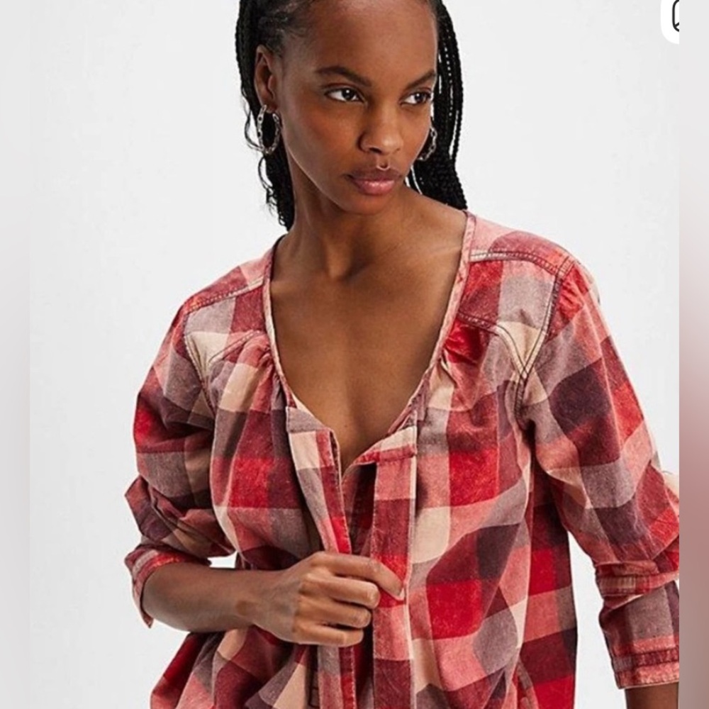 We the Free - Free People- Big Bow Plaid Pullover - S - very oversized!